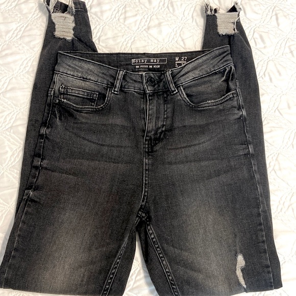 Noisy may black distressed jeans - Size 27 - Picture 1 of 4